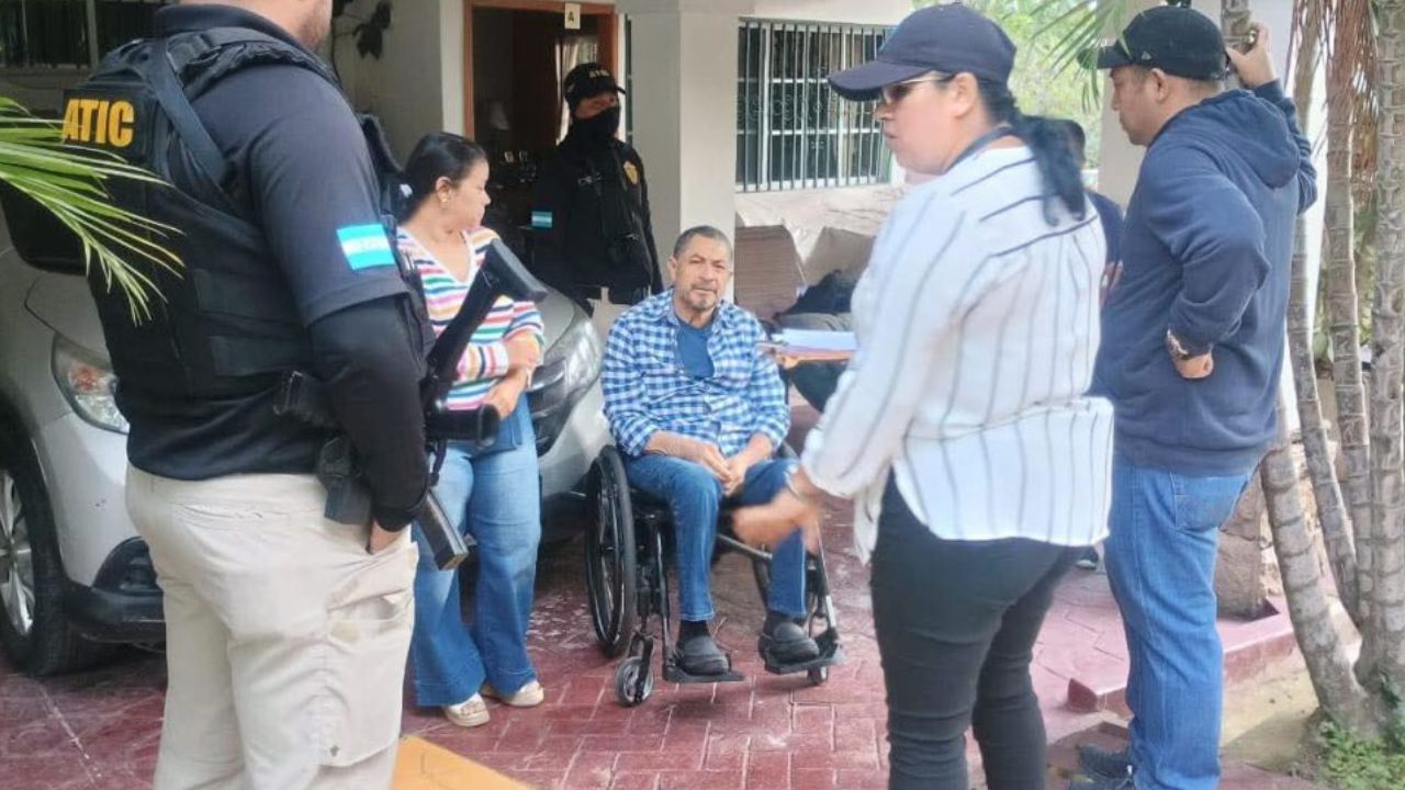 ¿De cuánto es la fianza para José Amílcar Hernández por caso Comixmul?