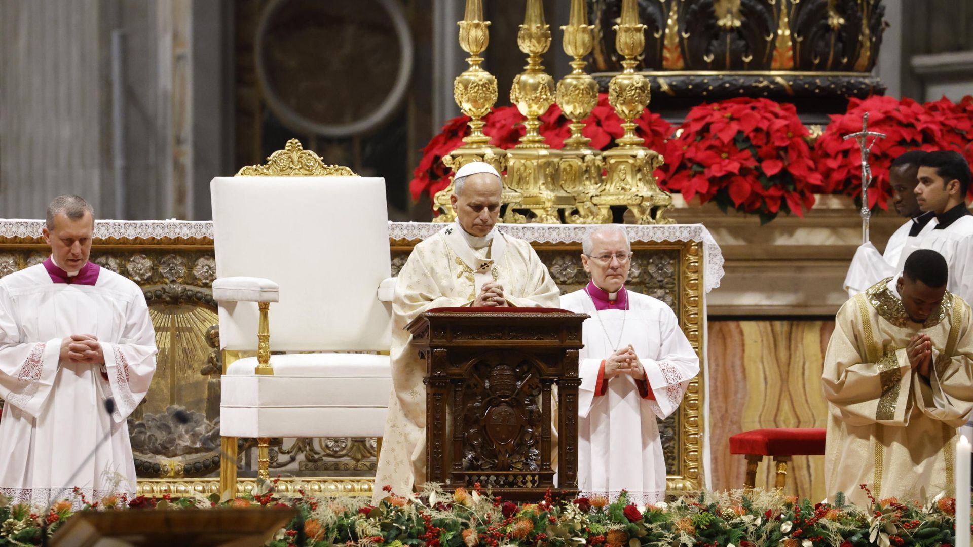Diez idiomas y un solo mensaje: el saludo navideño del papa   León XIV