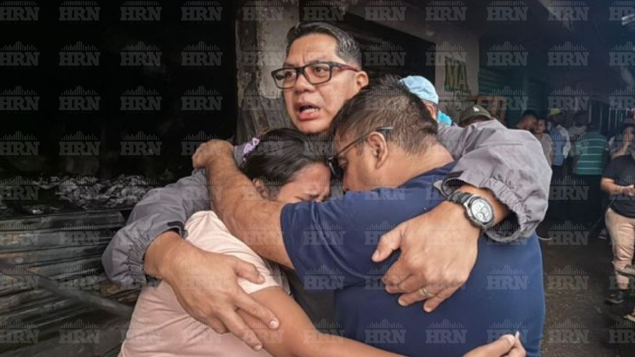 VIDEOS: Así quedó la zona cero del mercado Medina: esta es la principal hipótesis del incendio