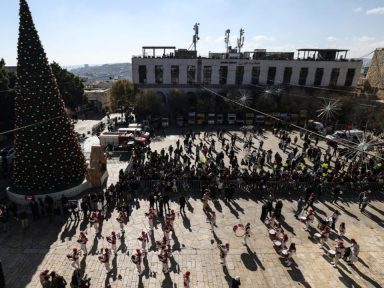 Belén vuelve a celebrar la Navidad con alegría bajo el amparo de la tregua en Gaza