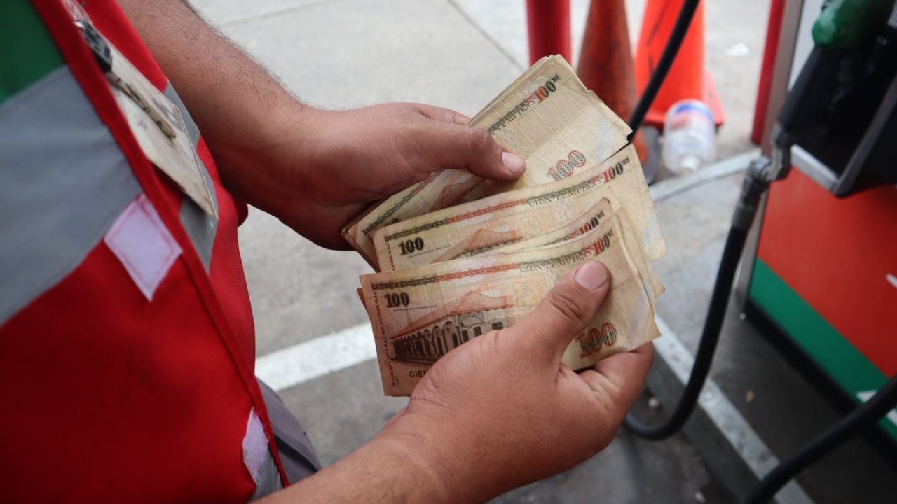 Precios de los combustibles en Honduras: nuevas rebajas en el cierre de 2025