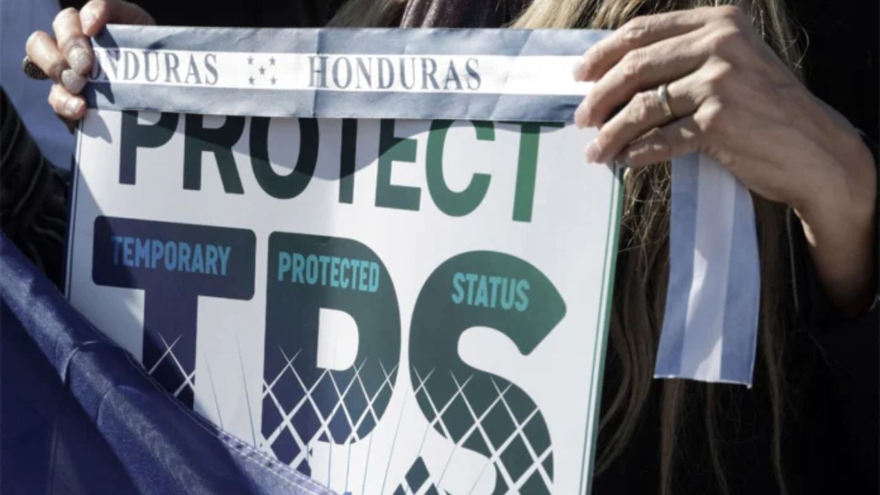 Jueza toma importante decisión para 72,000 hondureños amparados en el TPS