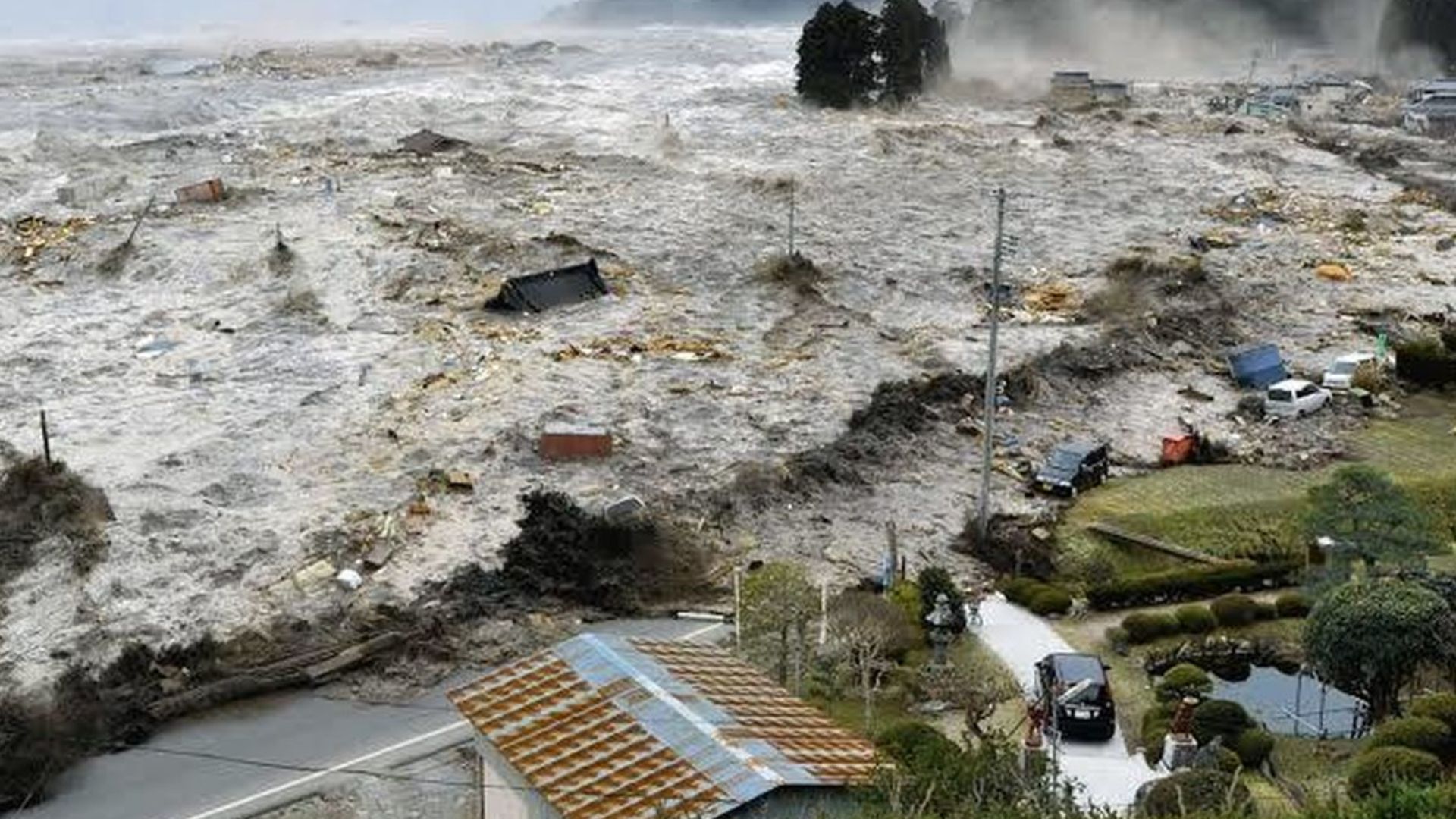 VIDEOS: Así se vivió terremoto Japón que activó una alerta por tsunami
