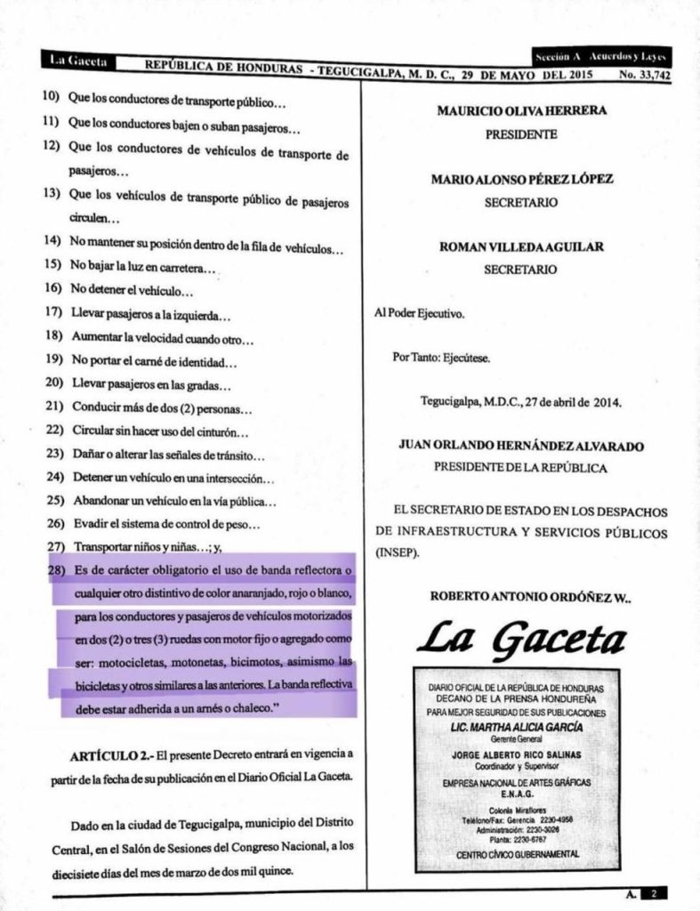 La Ley de Tránsito sobre el uso del chaleco reflectivo