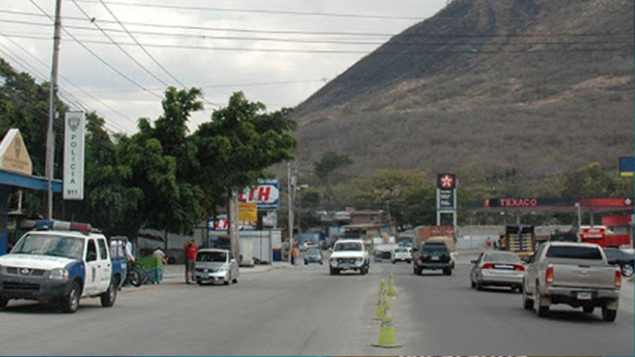 ‘El chaleco es pura bobada’: motociclista muere al perder el control y caer