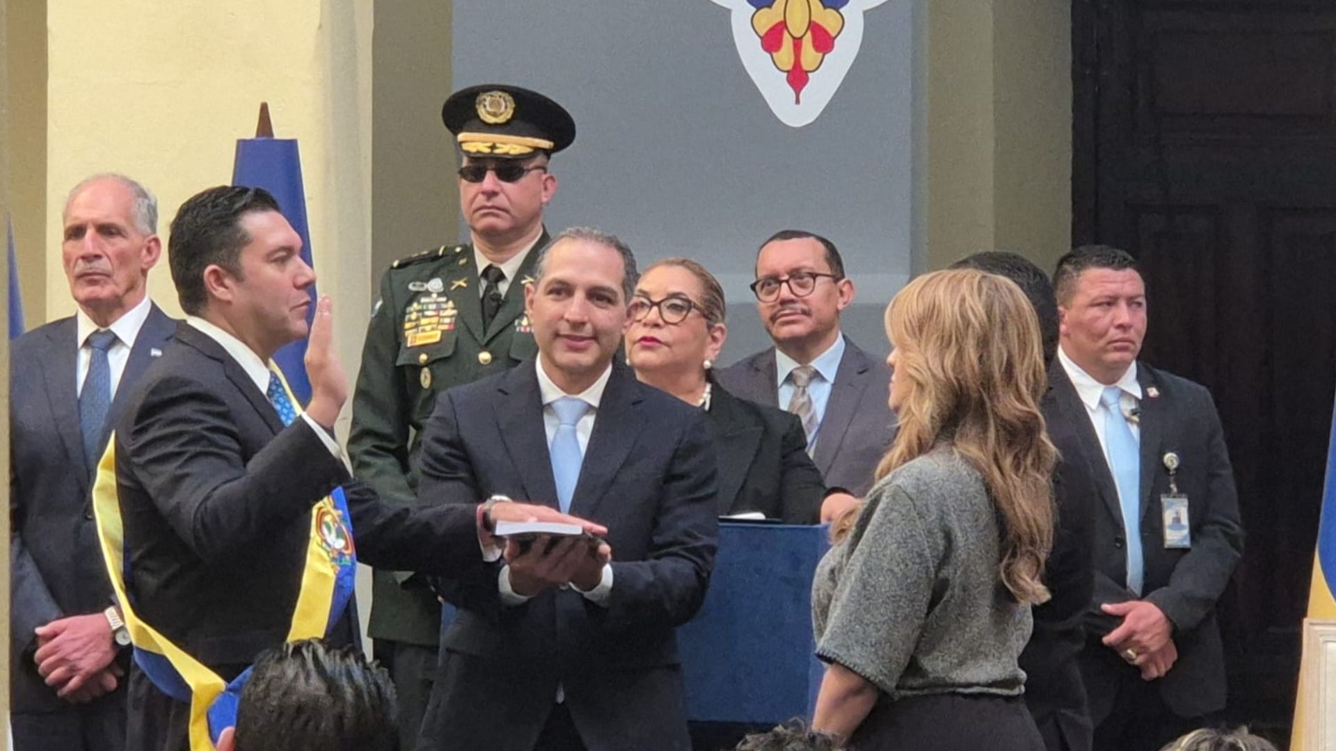 'Venimos a unir, no a dividir': Juan Diego Zelaya toma posesión como alcalde del Distrito Central
