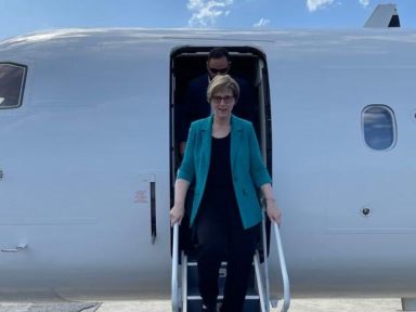 EE.UU. reactiva su misión diplomática en Venezuela con la llegada de Laura Dogu