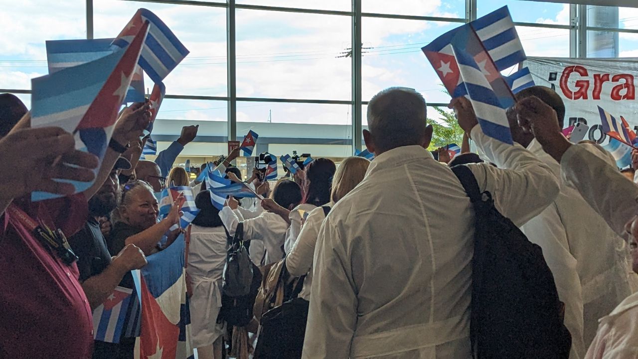 Médicos cubanos en Honduras: futuro de convenio se definiría en el nuevo Gobierno