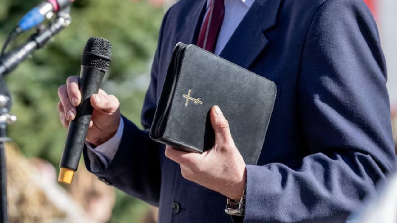 Le advertía que 'no contara nada': requieren a pastor por abusos contra menor