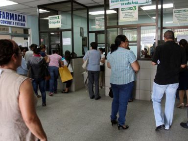 ¿Cuáles son los requisitos de afiliación al IHSS y para agregar beneficiarios?