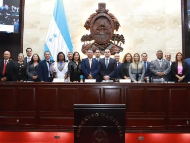 Sin pago por ausencias y sin carros oficiales: las claves del discurso de Tomás Zambrano