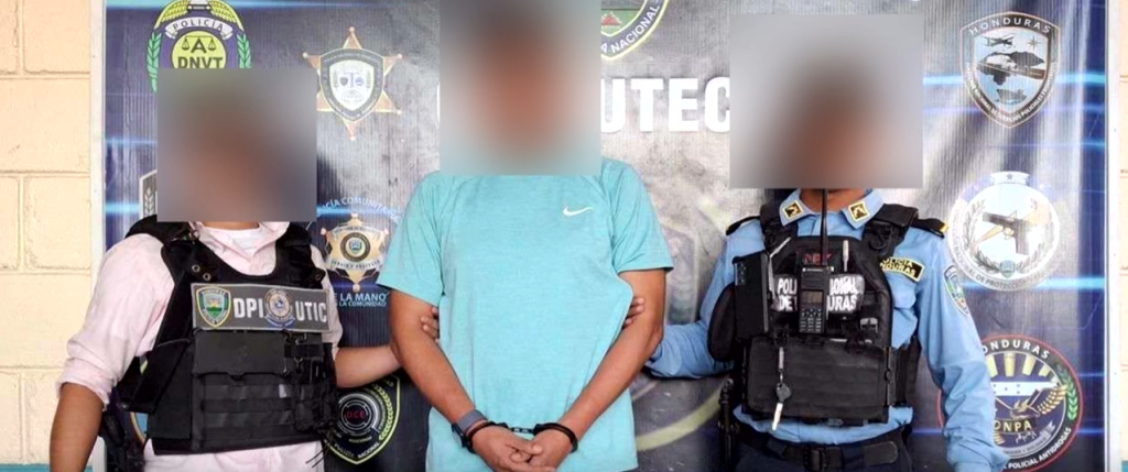 Una foto del capturado