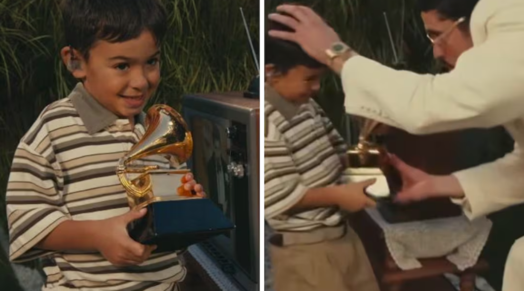 Momento en que un niño recibe el Grammy por parte de Bad Bunny en el Super Bowl de 2026