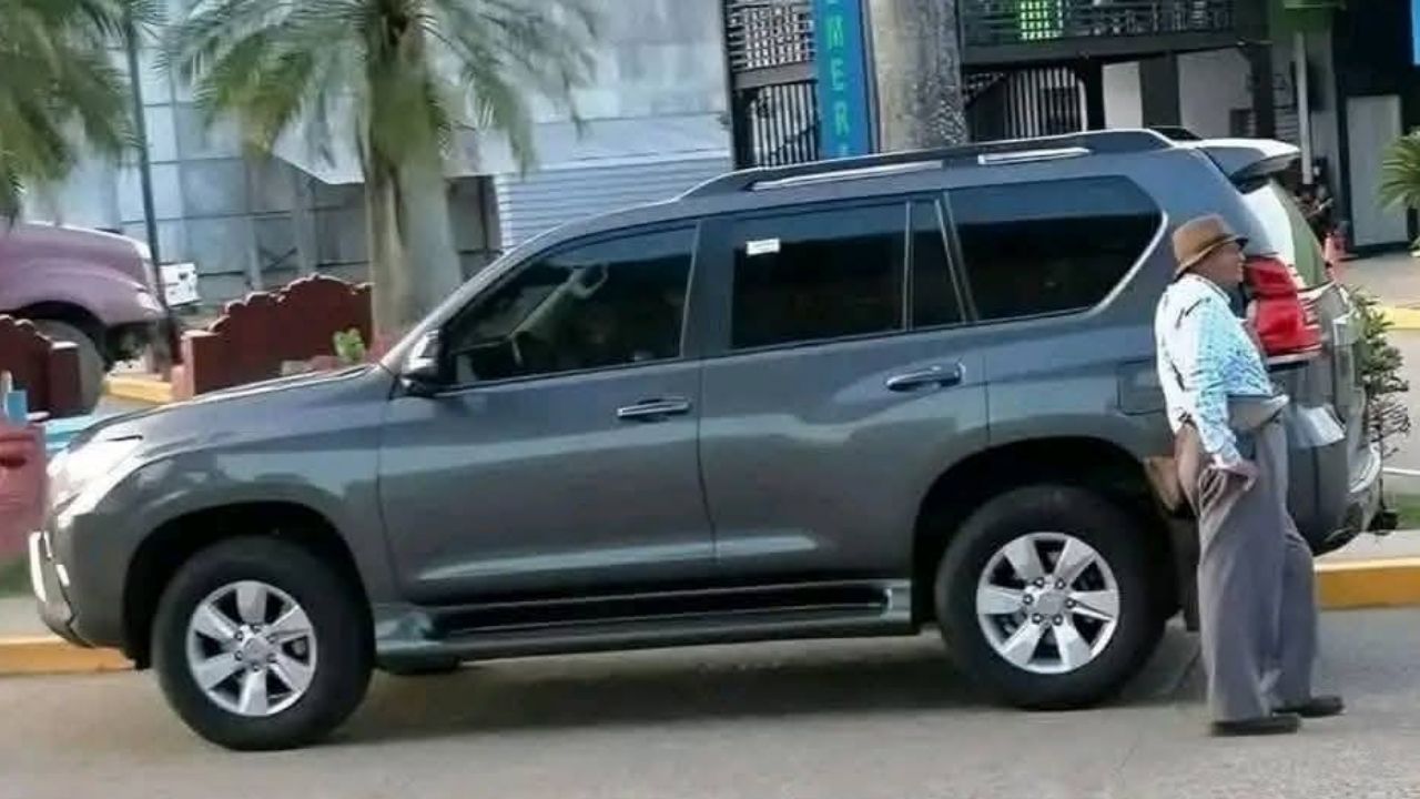 'Esta bestia': Apóstol Santiago Zúniga 'Chago', aclara si Mel le regaló la camioneta de lujo