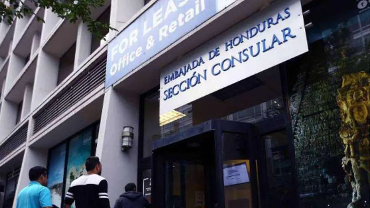 Imagen de Cancillería alerta a hondureños en Estados Unidos: esto advierten sobre estafas