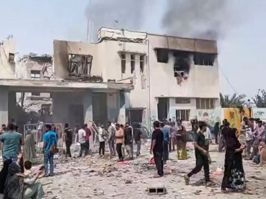 Imagen de Más de 50 niñas muertas tras ataque a una escuela en el sur de Irán