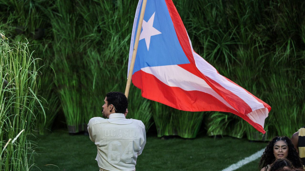 Bad Bunny convierte el descanso del Super Bowl en una oda de orgullo latino
