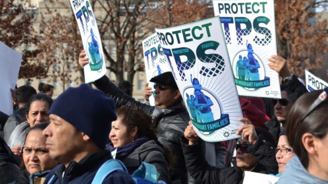 Desde ayer 'son ilegales': Esto recomiendan a hondureños tras cancelación del TPS