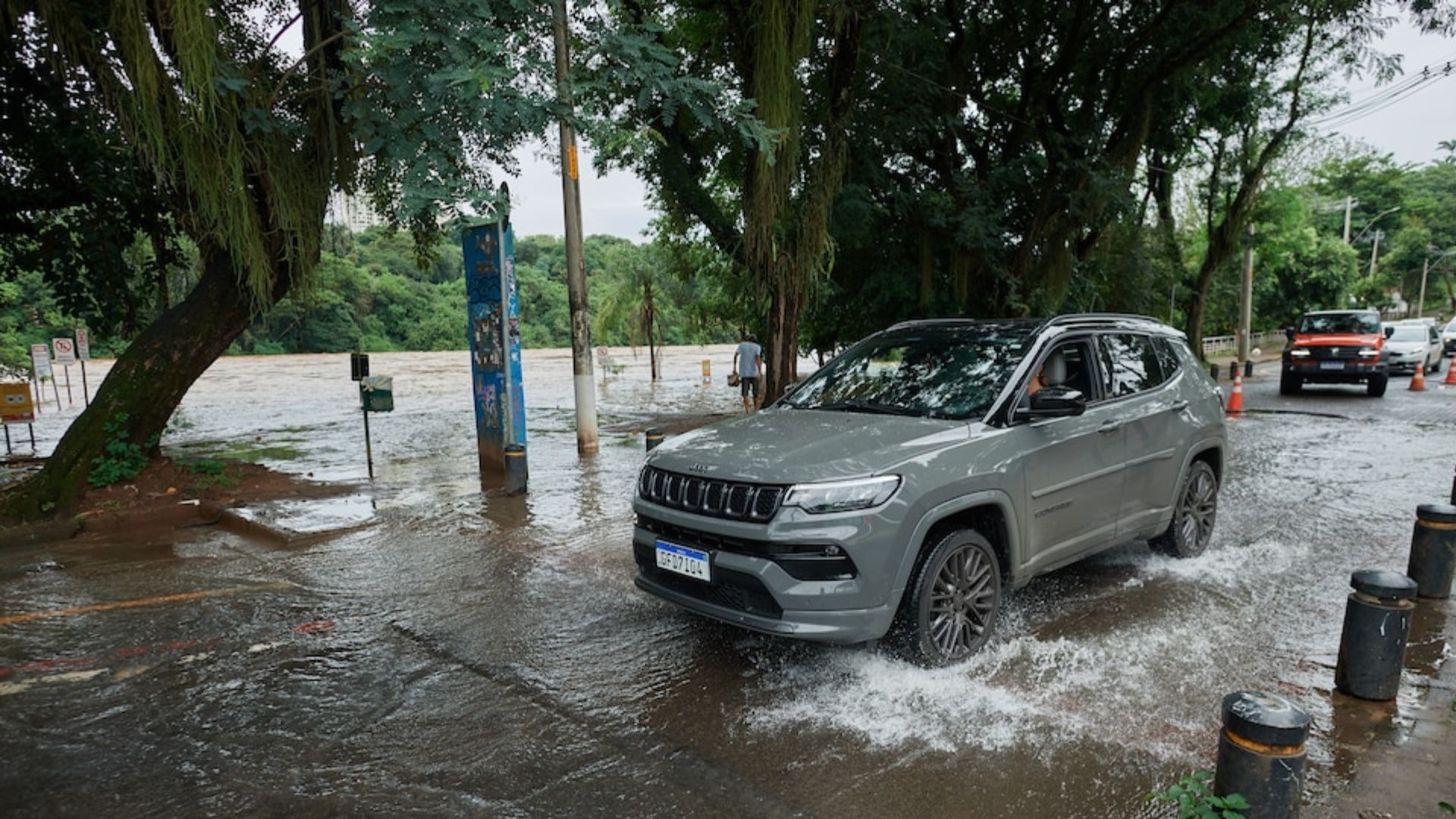 Al menos 20 muertos y decenas de desaparecidos por lluvias en Brasil
