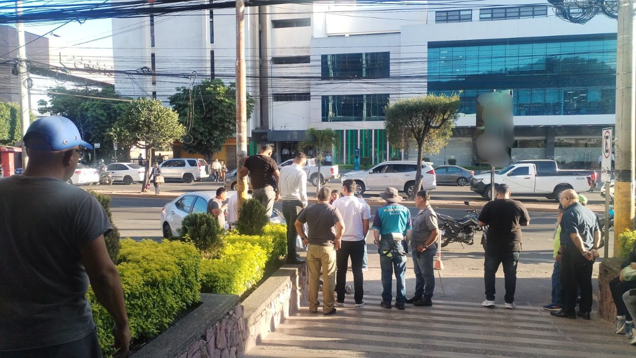 Imagen de Una persona muere en tiroteo en el bulevar Morazán, en Tegucigalpa