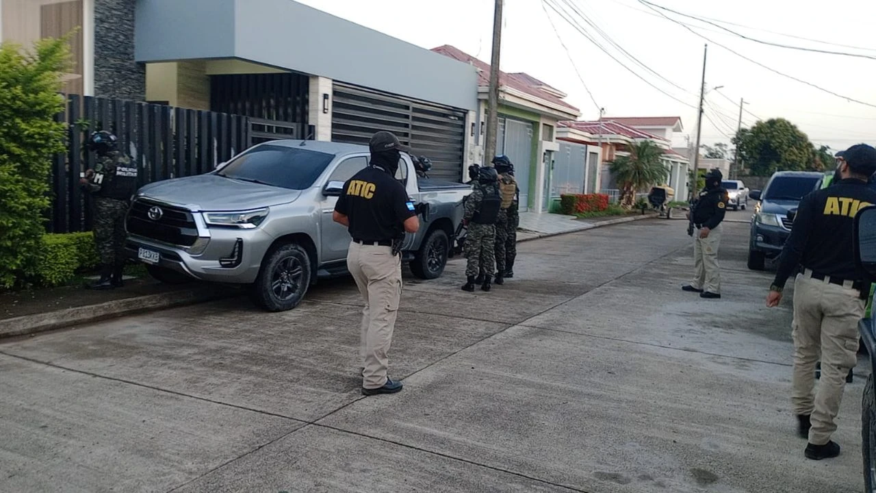 Imagen de Allanamientos en La Ceiba desmantelan estructura vinculada al tráfico de cocaína
