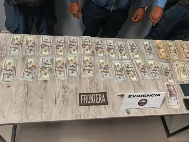 Imagen de Bajo custodia mexicano sorprendido con 27,189 dólares en Palmerola