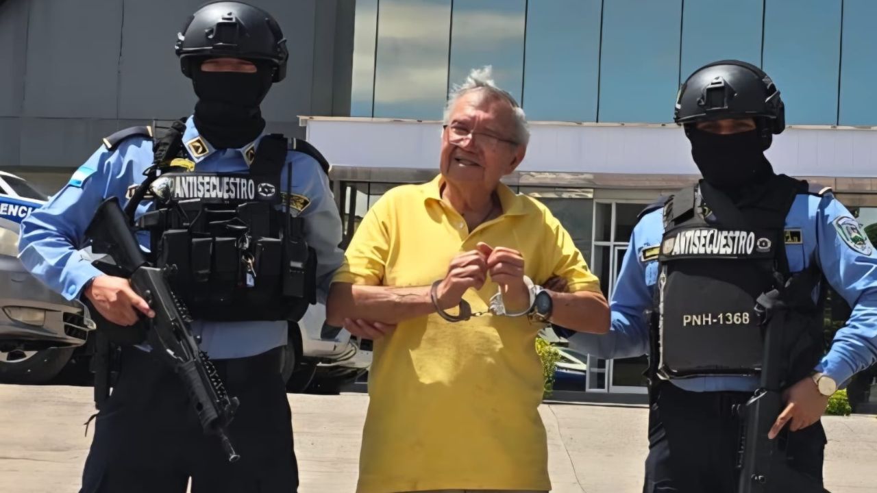 Imagen de Anciano es capturado por  propinar golpizas a su esposa de la tercera edad