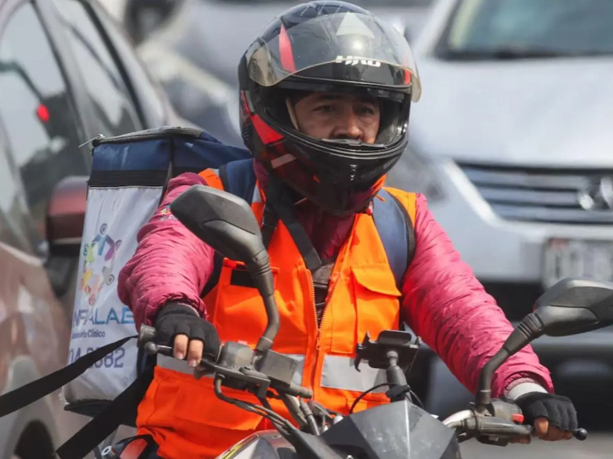 Motociclista delivery