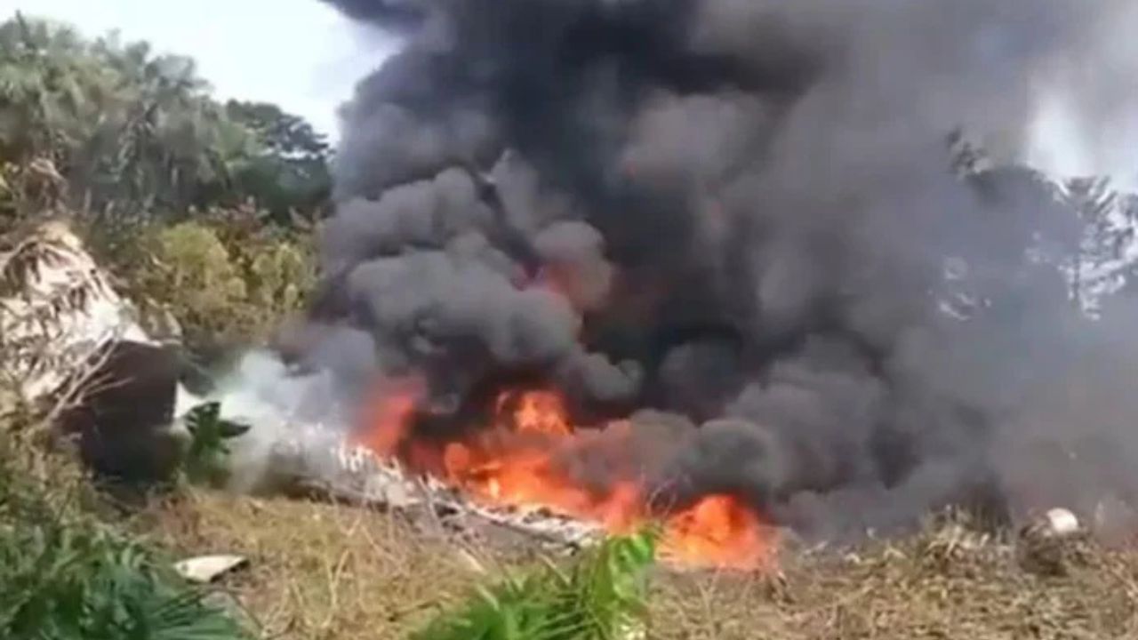 Imagen de Avión militar se accidenta en Colombia: llevaba 125 personas, sobrevivieron 48