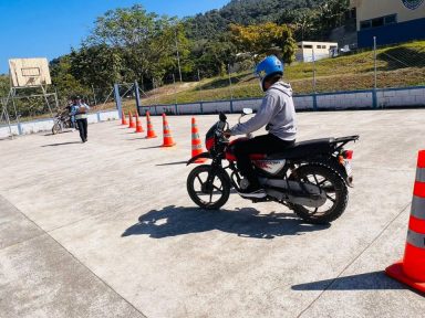 Imagen de Este es el nuevo requisito para obtener licencia de motocicleta por primera vez en Honduras