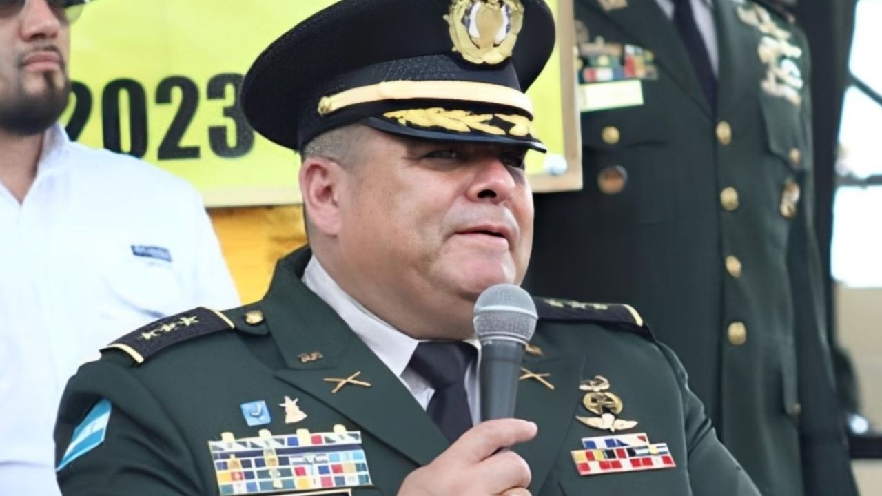 Imagen de De general a director de la DLCN: 'Nos conocemos todos', la advertencia con la que inicia Muñoz su gestión