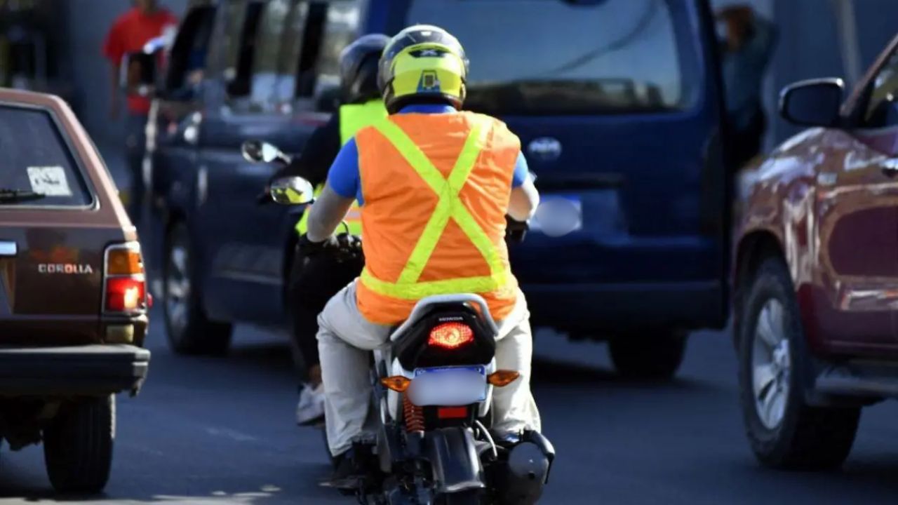 Imagen de Conozca el horario en que motociclistas deberán usar chaleco reflectivo en Honduras