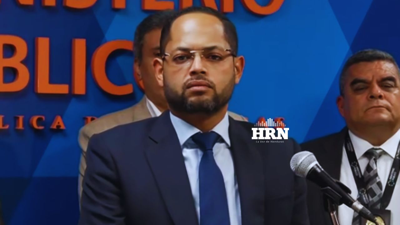 Imagen principal de 'Mi compromiso es combatir la impunidad': primera comparecencia pública del nuevo fiscal general