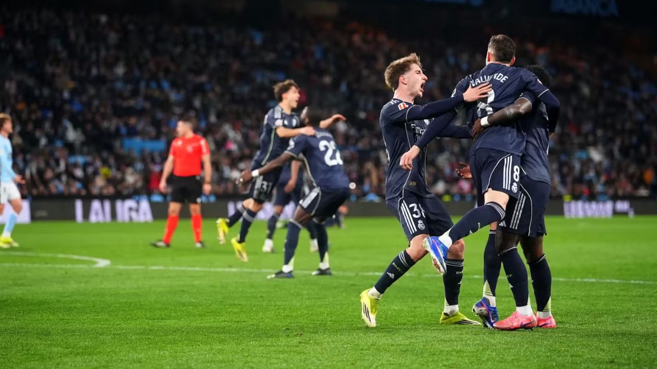 Imagen de Real Madrid gana 'in extremis' y se acerca al Barcelona