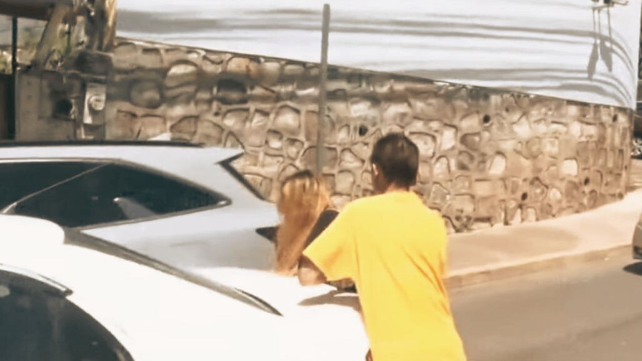 Imagen de Una mujer asalta y hiere a un taxista en Tegucigalpa: todo quedó grabado