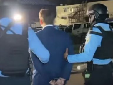 Imagen de Giro en caso de estadounidense asesinada por su abogado de confianza en Roatán