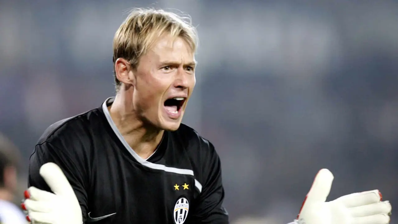 Imagen de ¡De luto el fútbol! Excampeón con Arsenal y Juventus pierde la vida en accidente vehicular