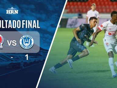 Imagen de Michaell Chirinos se viste de héroe y le dio la remontada a Olimpia contra Victoria