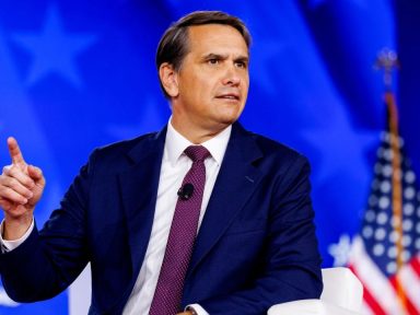 Imagen de Todd Blanche es nombrado como fiscal general interino de EE. UU. tras salida de Pam Bondi