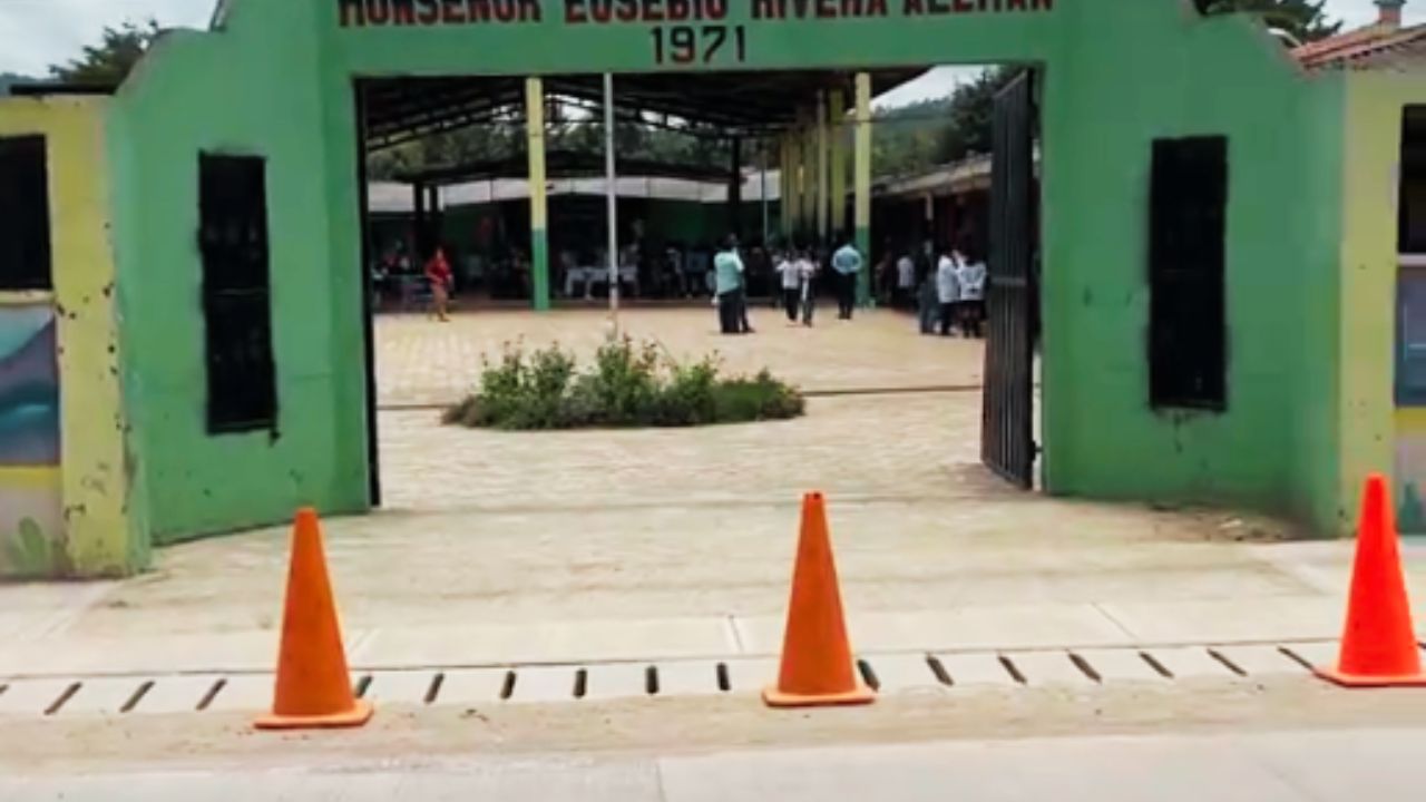 Imagen principal de ¿Estaba con su novio? Menor desaparecida en Intibucá es hallada con hombre de 20 años