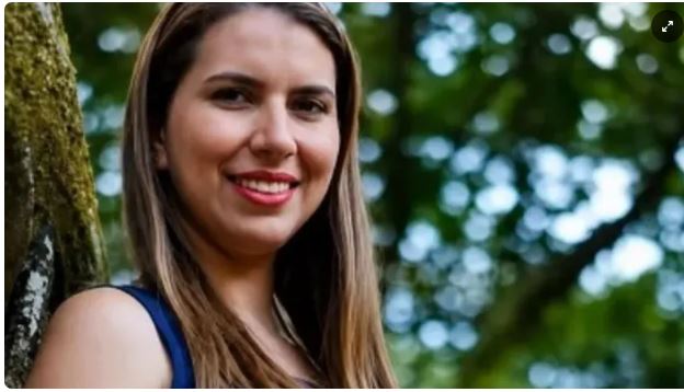 Foto en vida de la periodista María de los Ángeles Román Aquino.