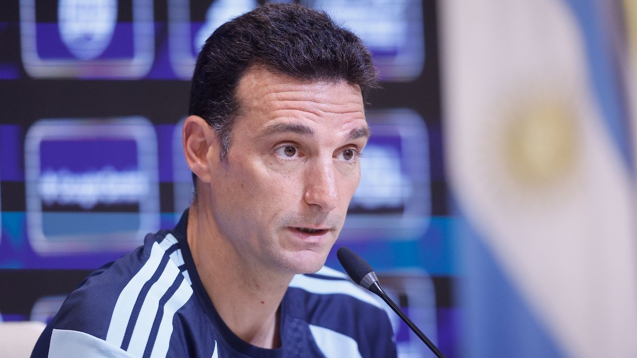 Argentina anuncia convocatoria para el Mundial 2026 con Messi y sorpresiva ausencia Imagen principal de Argentina anuncia convocatoria para el Mundial 2026 con Messi y sorpresiva ausencia