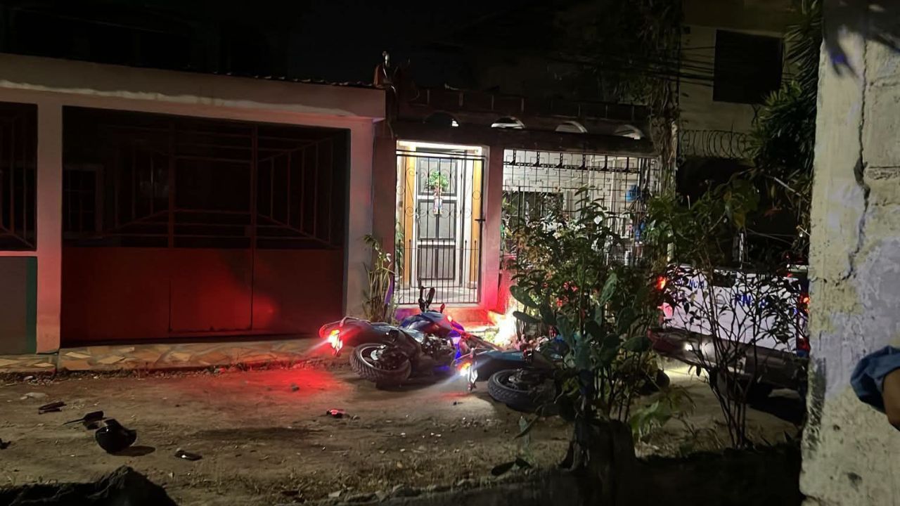 'Apoyo, andan AR-15': así vivieron policías el enfrentamiento en Chamelecón Imagen principal de 'Apoyo, andan AR-15': así vivieron policías el enfrentamiento en Chamelecón