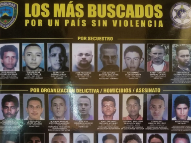 Imagen de ¿Quién es? Cae en La Ceiba uno de los más buscados por la Policía Nacional