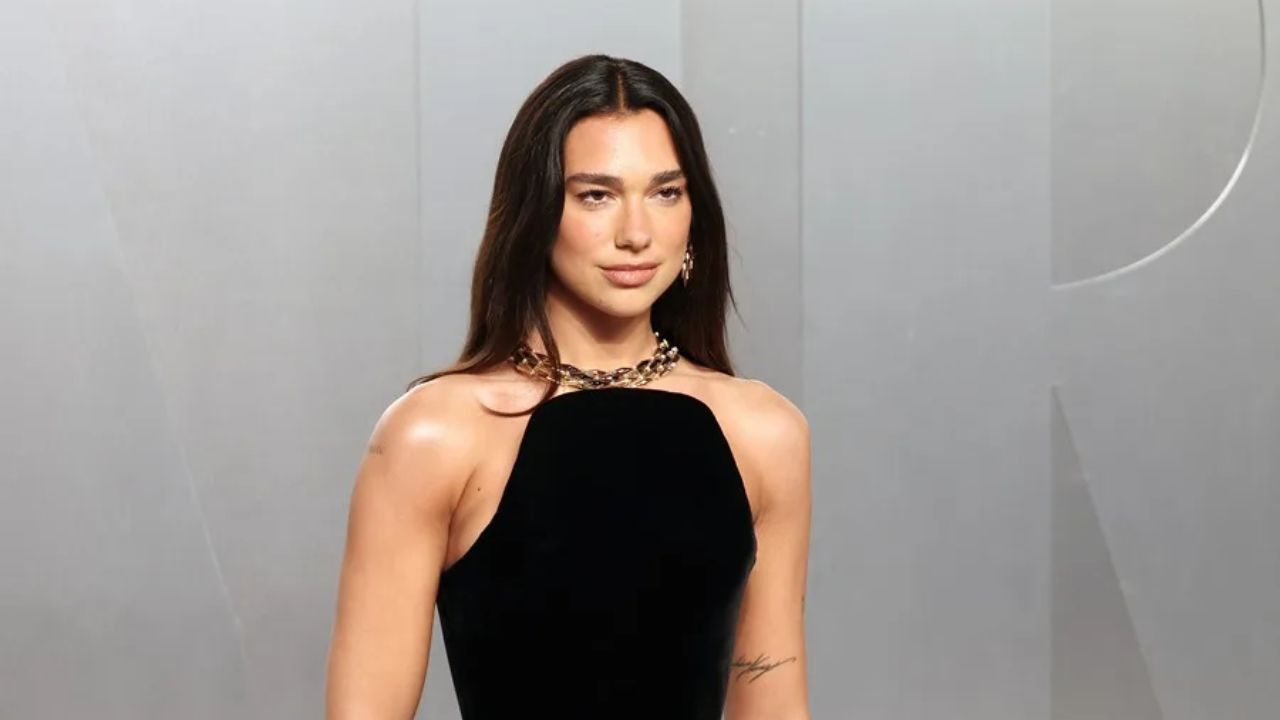 Imagen de Dua Lipa demanda a una empresa. ¿Por qué la cantante pide 15 millones de dólares?