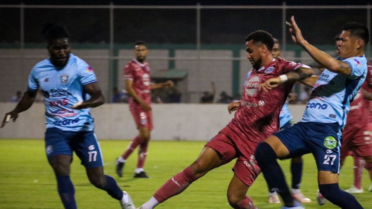 Imagen de Motagua no pudo contra Génesis en Comayagua por las triangulares del Clausura 2026
