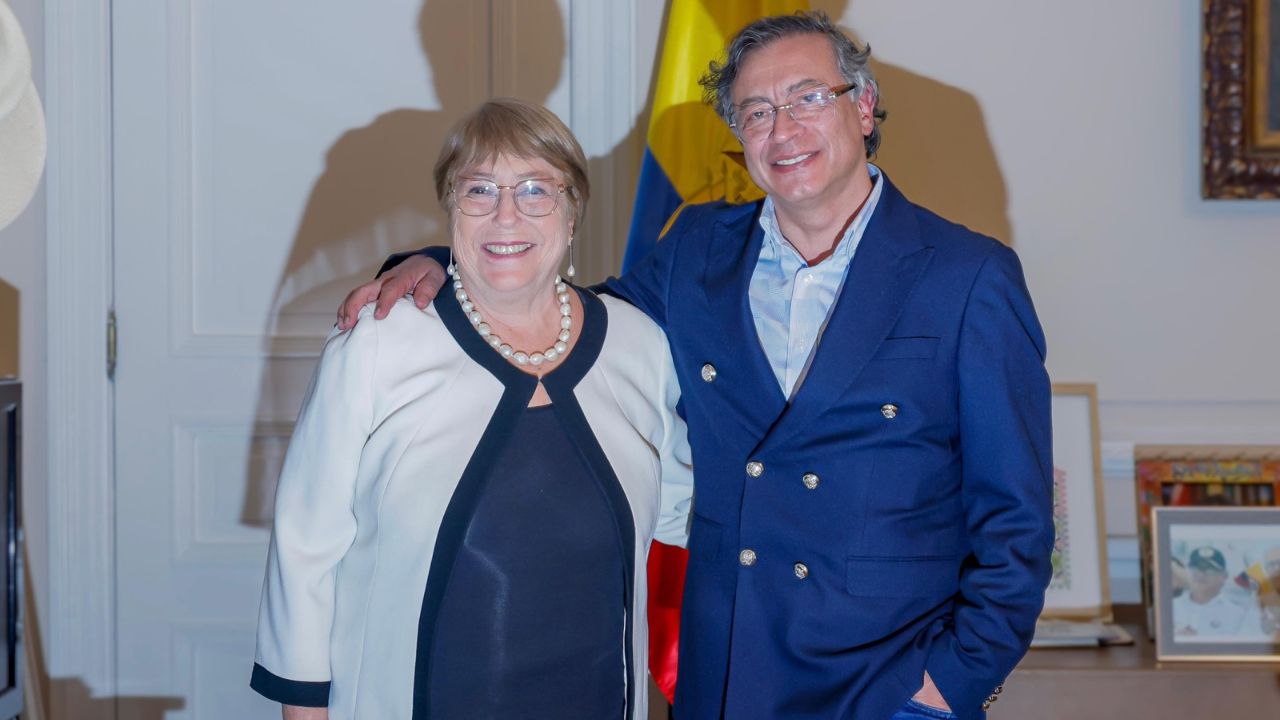 Gustavo Petro apoya a Michelle Bachelet para ser secretaria de la ONU Imagen principal de Gustavo Petro apoya a Michelle Bachelet para ser secretaria de la ONU