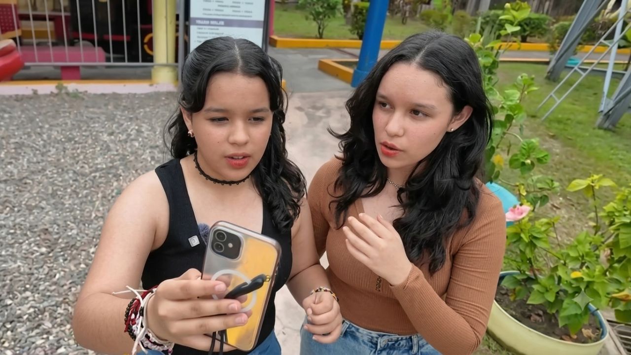 Imagen de 'Son dones de Dios': hermanas hondureñas sorprenden al cantar en 25 idiomas y hablar 9