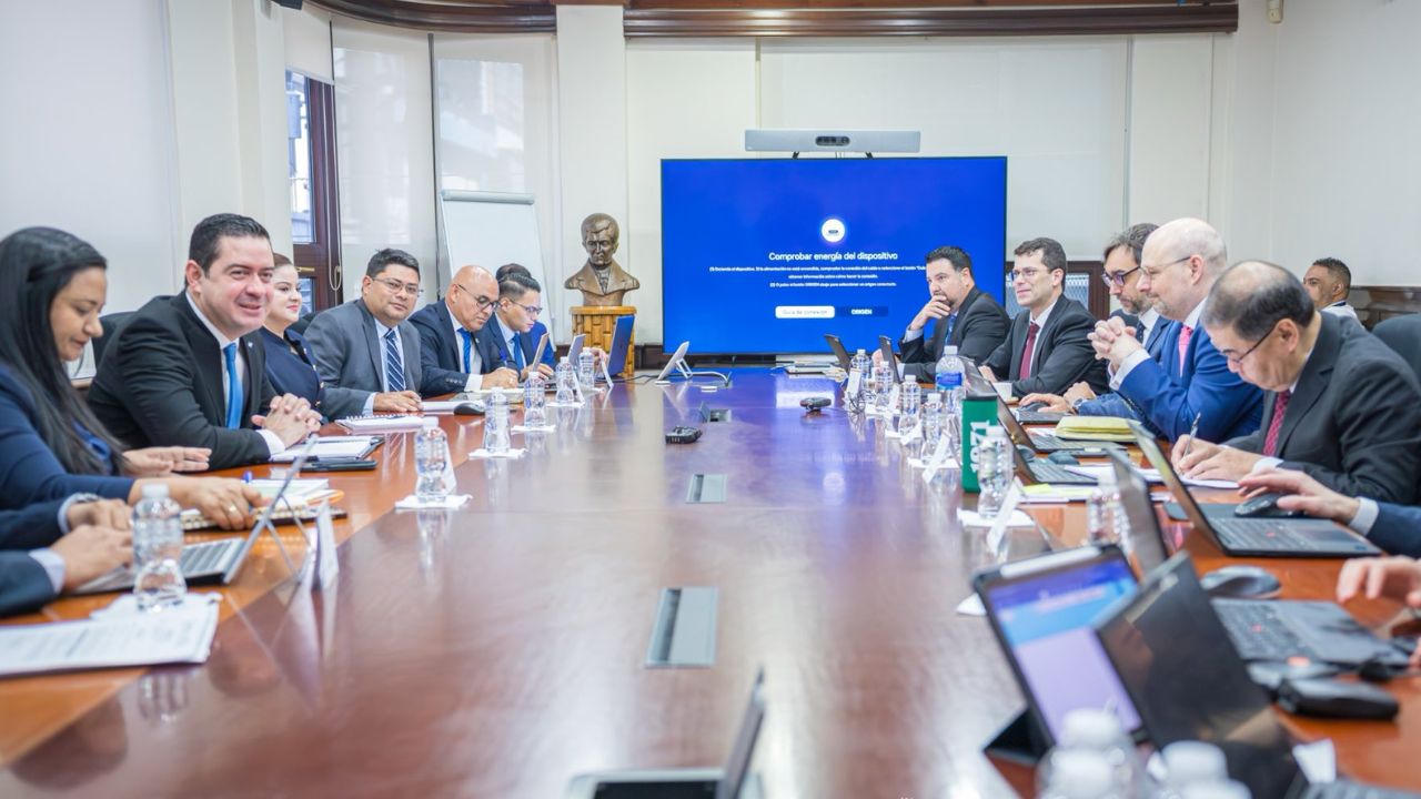 Imagen de FMI desembolsará 245 millones de dólares a Honduras, pero advierte riesgos