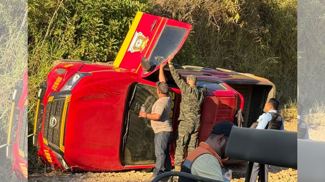 Imagen de Alcalde de Quimistán sobrevive a accidente vial en carretera de montaña en Santa Bárbara